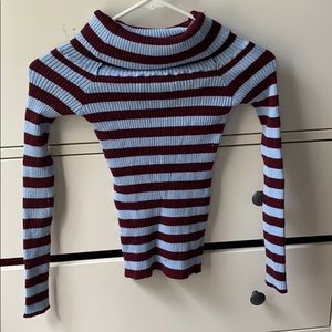 Turtle Neck Long Sleeve Shirt